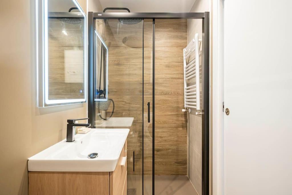 Agradable Apartamento A Pie De Calle-30 Min De Sol Мадрид Екстериор снимка