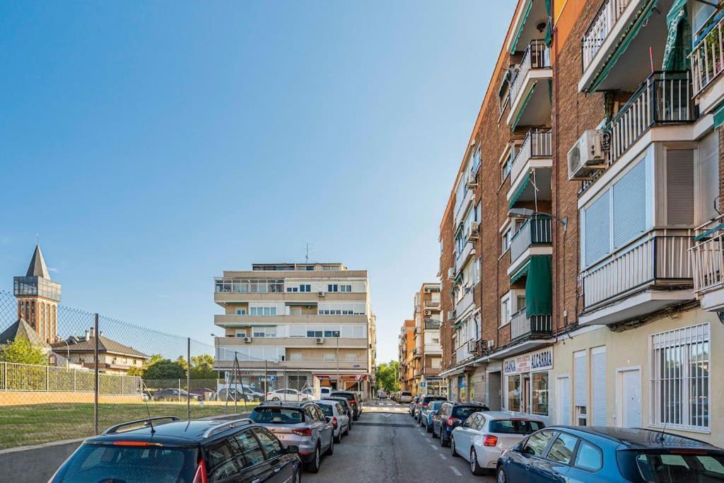 Agradable Apartamento A Pie De Calle-30 Min De Sol Мадрид Екстериор снимка